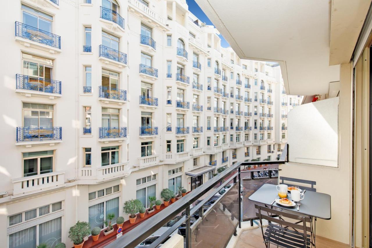 Petit Martinez Yourhosthelper Cannes Bagian luar foto
